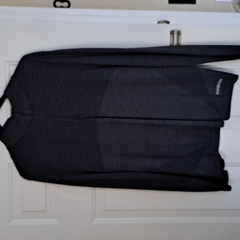 KARBON MEN'S LIGHTWEIGHT TOP SIZE LARGE